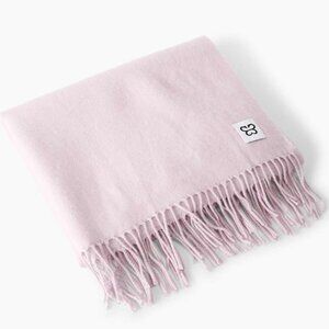 NEW Aritzia Sunday Best Coco Oversized Rectangle Blanket Scarf pastel Blush Pink